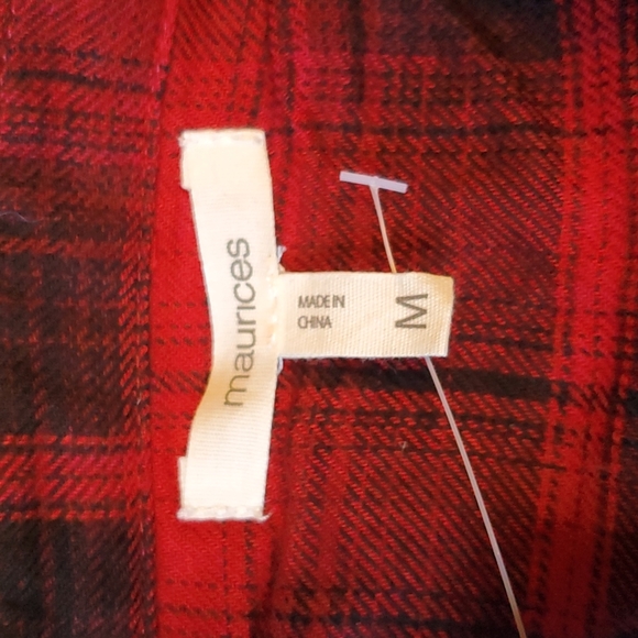 Maurices plaid flannel button down shirt size Medium *NWT - Picture 6 of 12